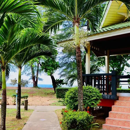 Lanta Palm Beach Resort , Beach Bungalow - Koh Lanta